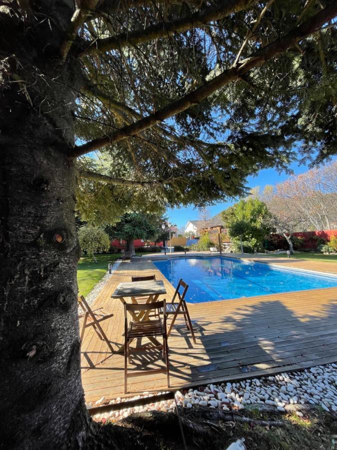 B&B Concha Becerril de la Sierra Buitenkant foto