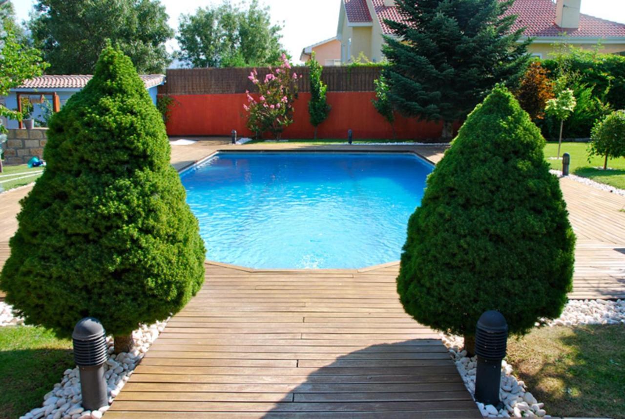 B&B Concha Becerril de la Sierra Buitenkant foto
