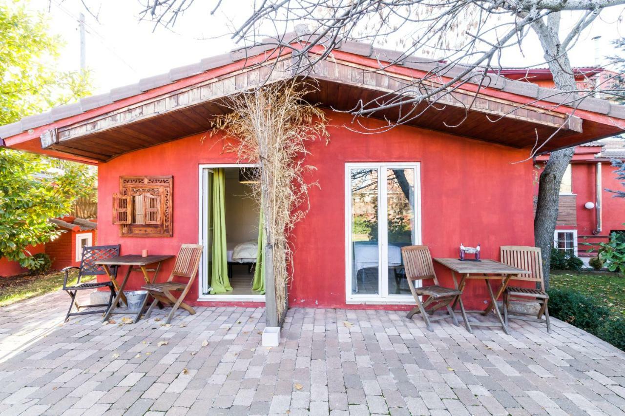 B&B Concha Becerril de la Sierra Buitenkant foto